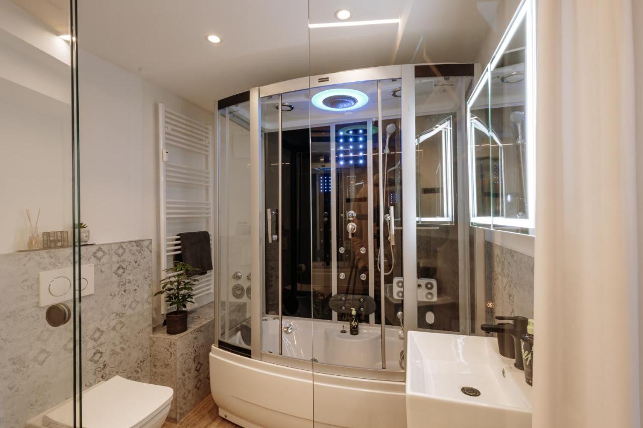Modern Elegance Lofts - Wohnen Auf Zwei Ebenen Lägenhet Passau Exteriör bild